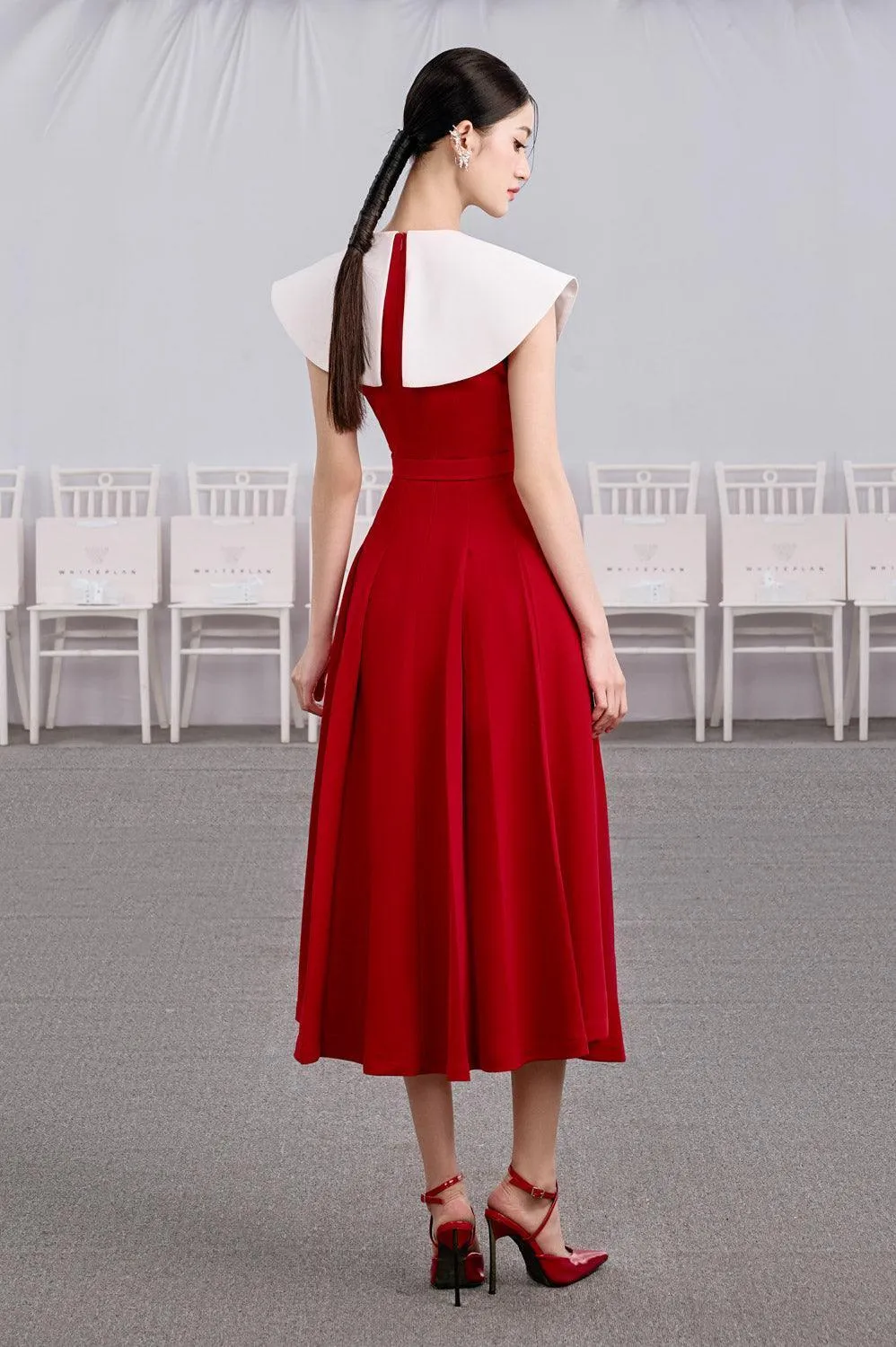 Gift Pleated Cape Shoulder Cotton Midi Dress