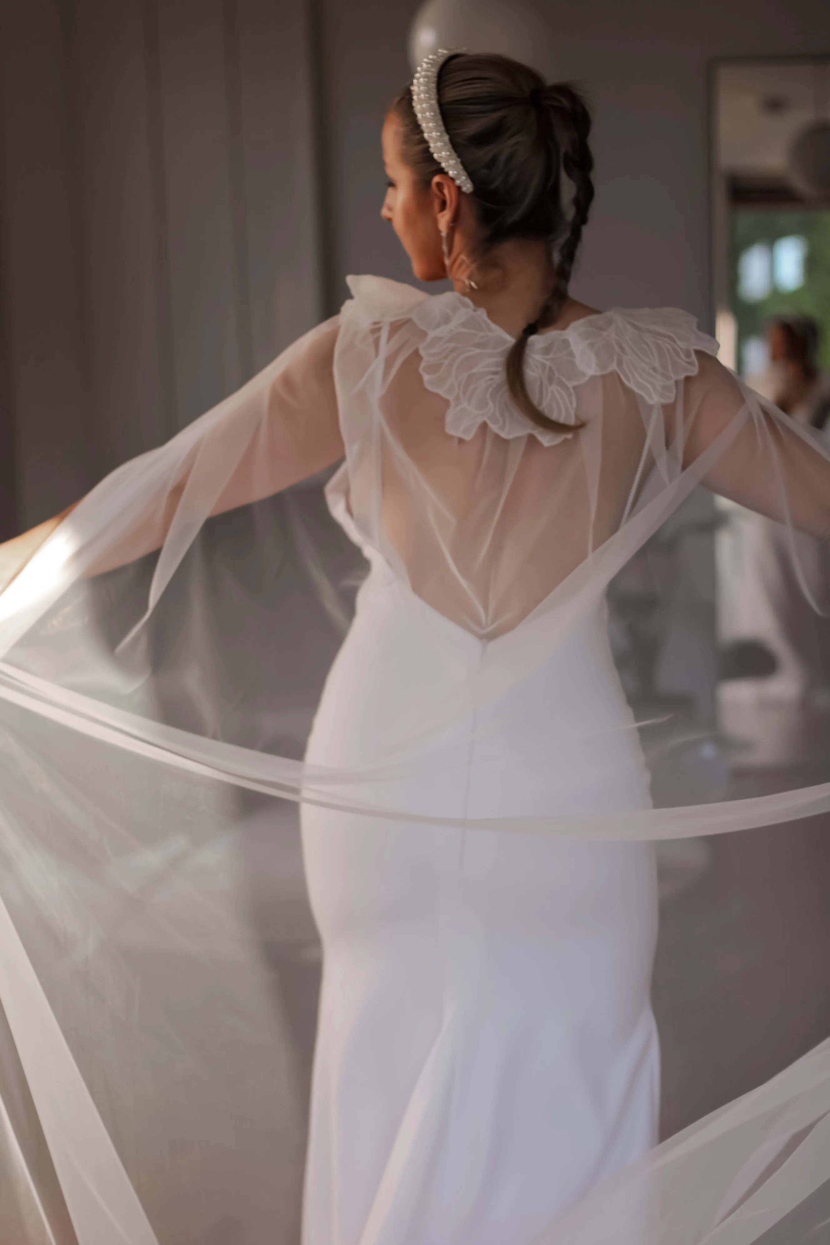 Lulu - Luxury Tulle Wedding Cape