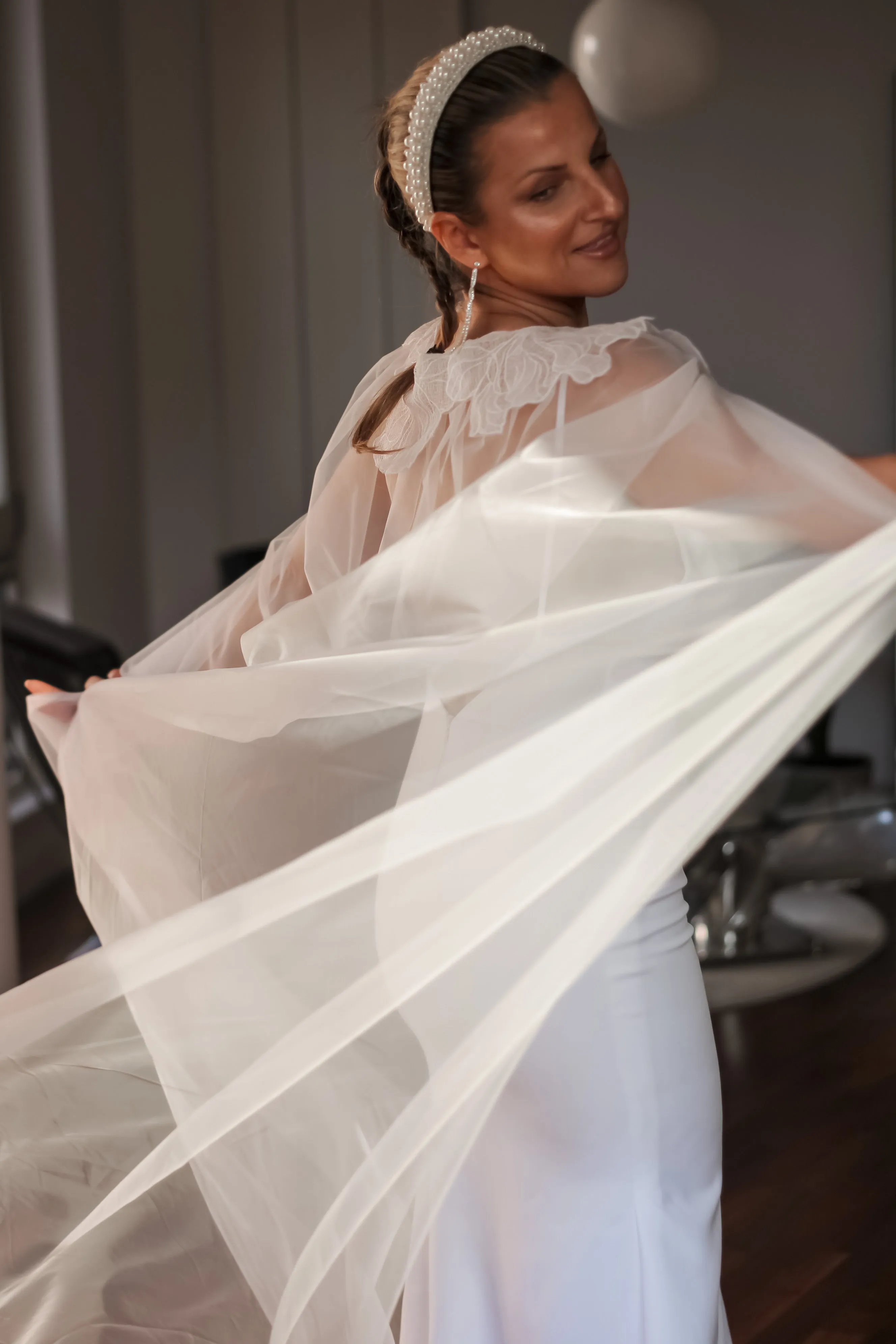 Lulu - Luxury Tulle Wedding Cape