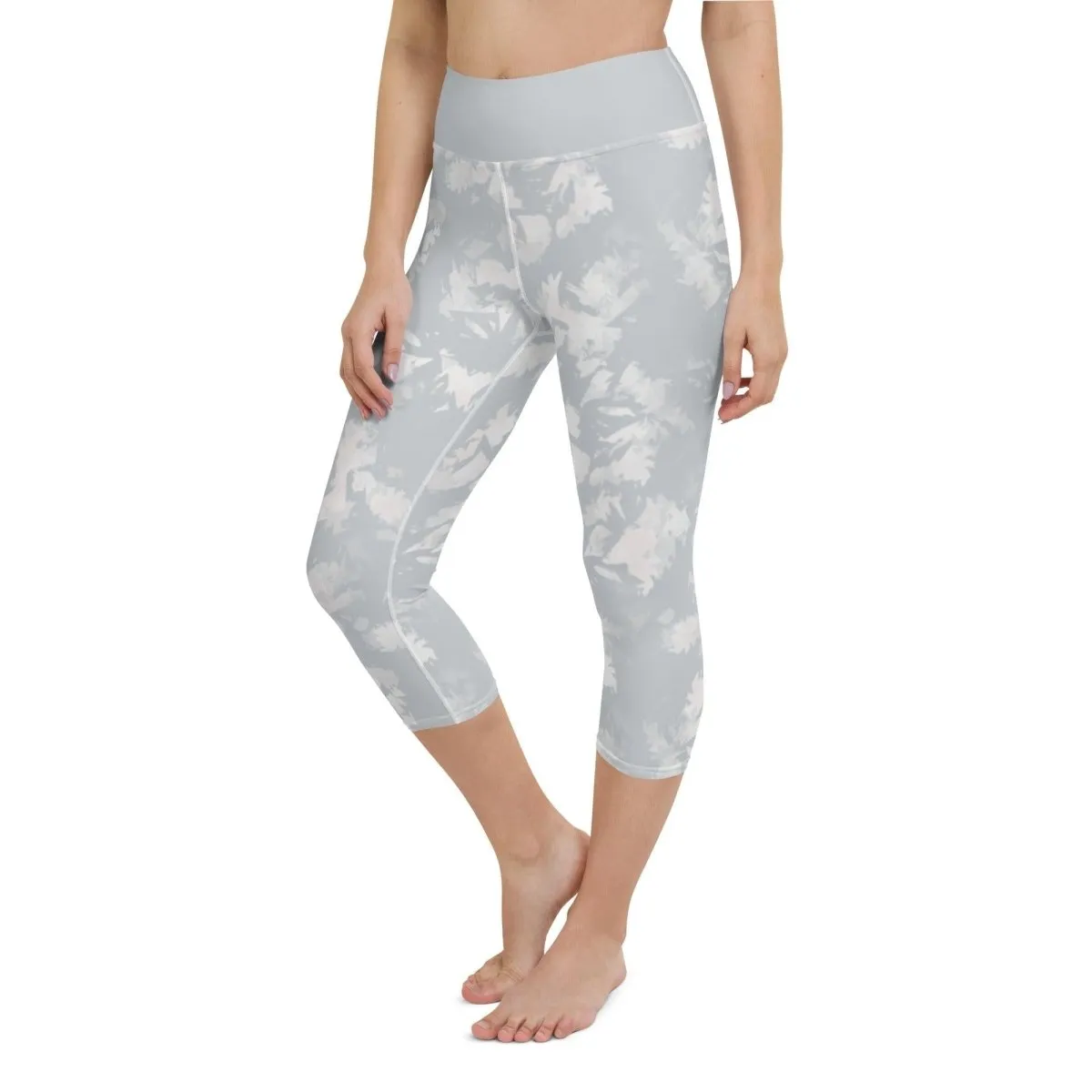 Silver Encounter Women's Capri Yoga Pants